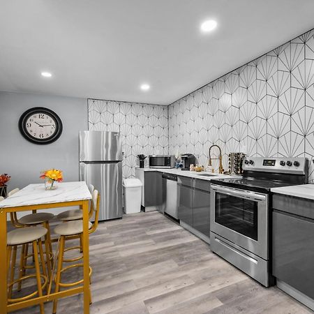 Modern 2Br City Center Getaway With Free Park Houston Exteriér fotografie