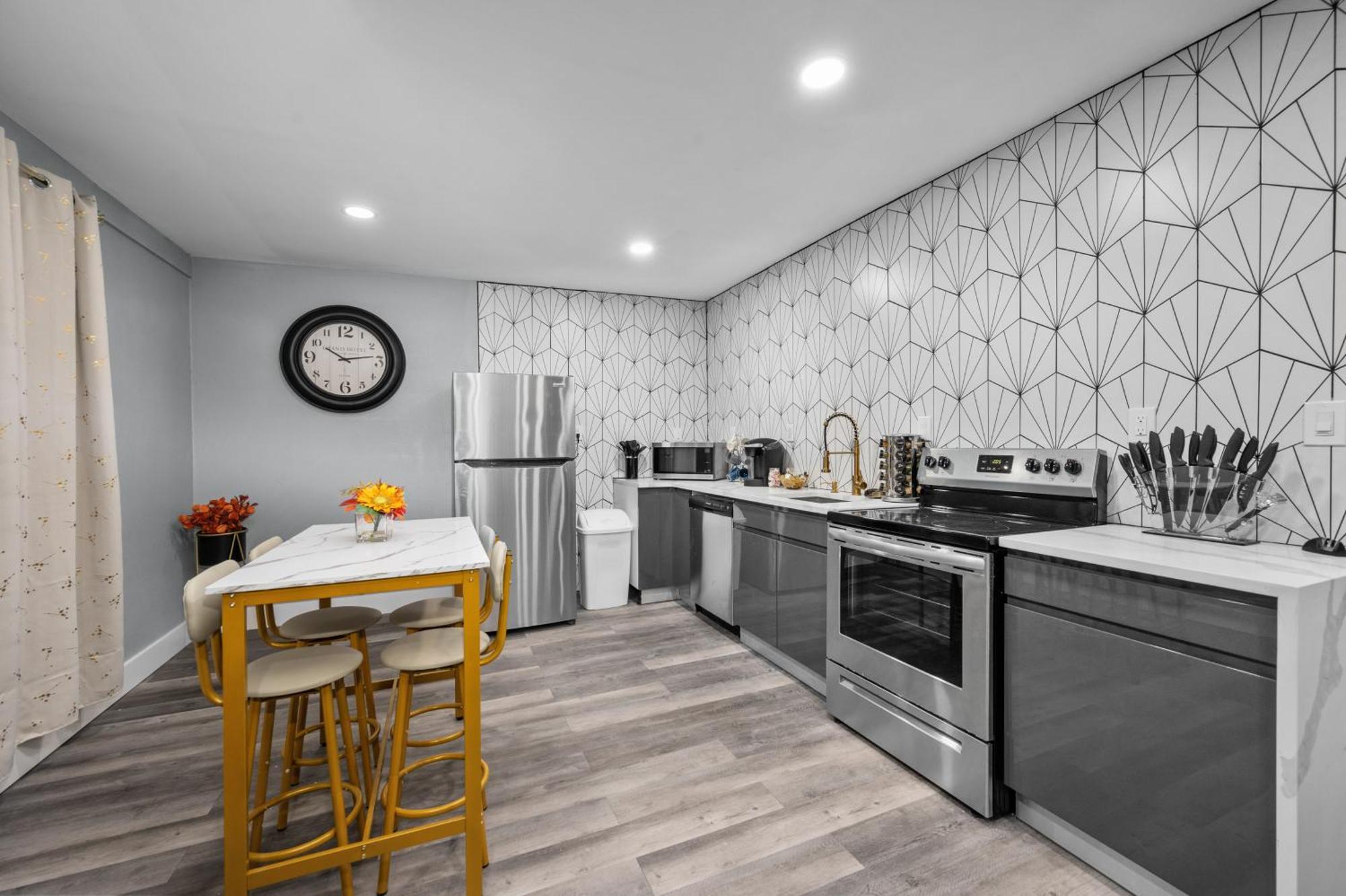 Modern 2Br City Center Getaway With Free Park Houston Exteriér fotografie